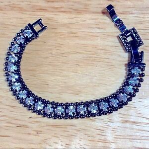 Stella & Dot Crystal Bracelet Black Metal 7” Gorgeous